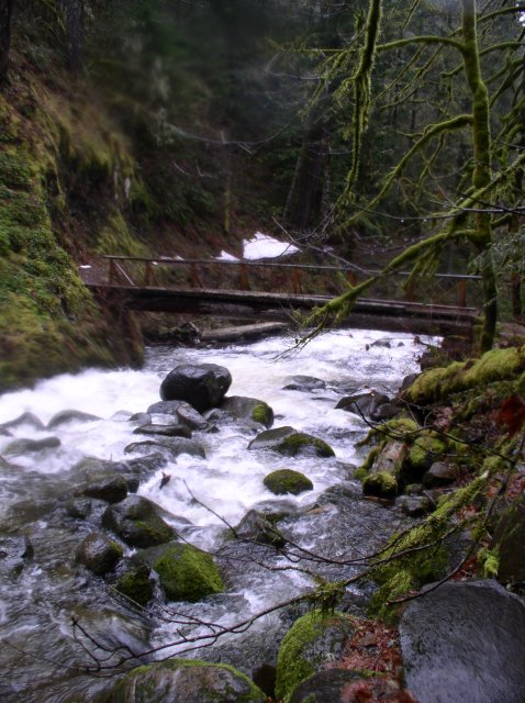 12.27.05 Triple Falls 099 